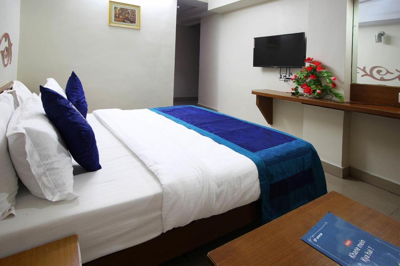 Hotel Campus Ahmedabad Eksteriør bilde