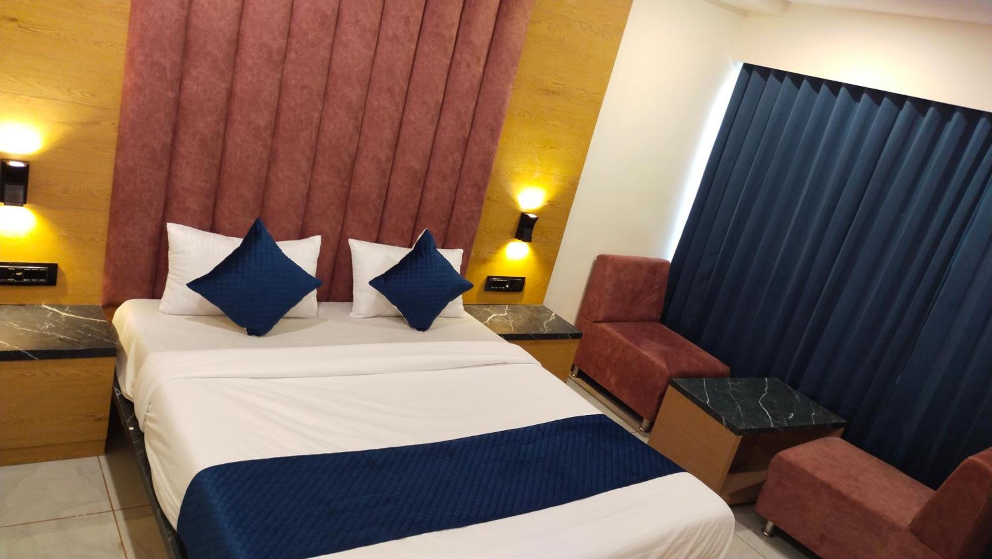 Hotel Campus Ahmedabad Eksteriør bilde
